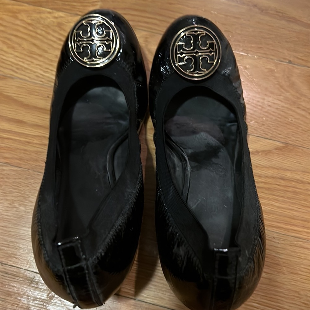 Tory Burch black wedge heels - very comfy! - Picture 4 of 4